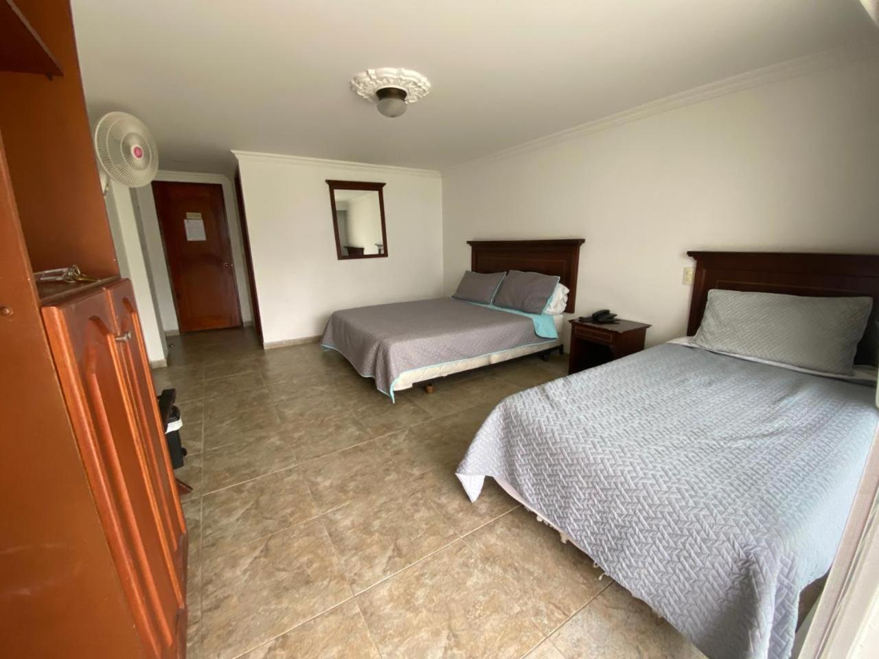 Juan De La Vega Hotel La Vega  Quarto foto