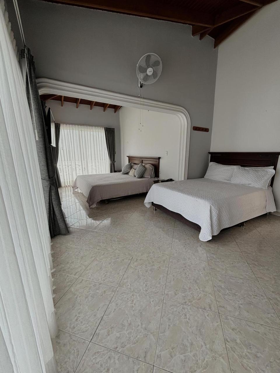 Juan De La Vega Hotel La Vega  Quarto foto